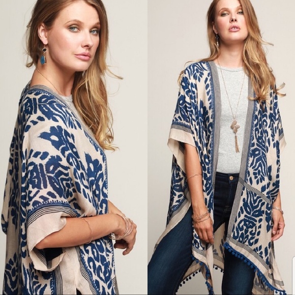 🌟 LAST ONE🌟 💙 BOHO 💙 Chic Kimono - Picture 2 of 4